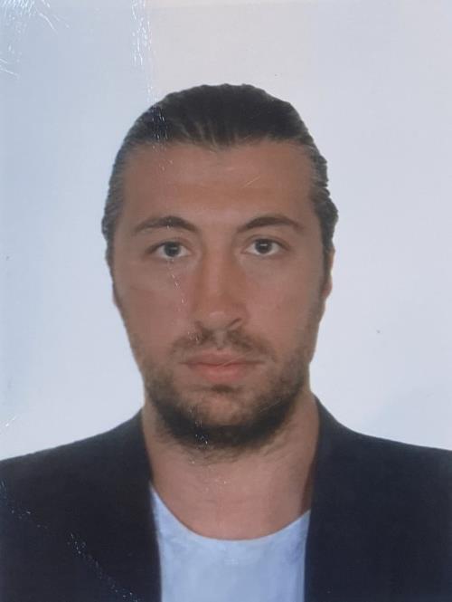 Hadi Ozdemir headshot
