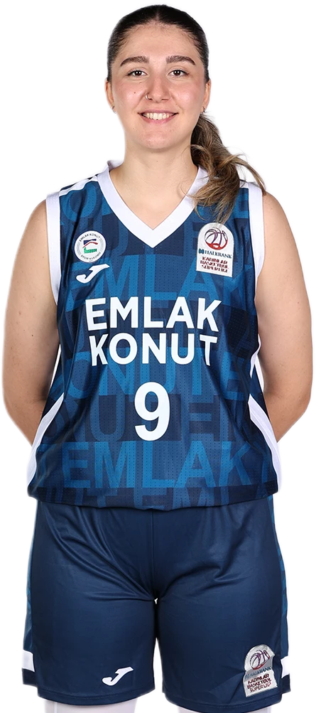 Zeynep Çelik
