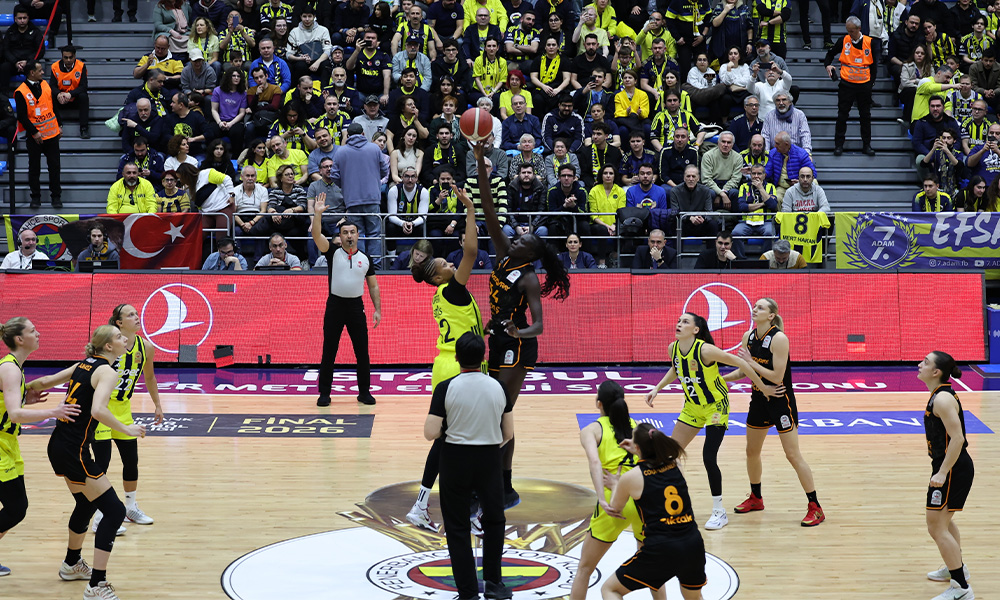Fenerbahçe Opet, Halkbank Kadınlar Basketbol Süper Ligi Play-Off Final Serisinde Durumu 2-0’a Getirdi