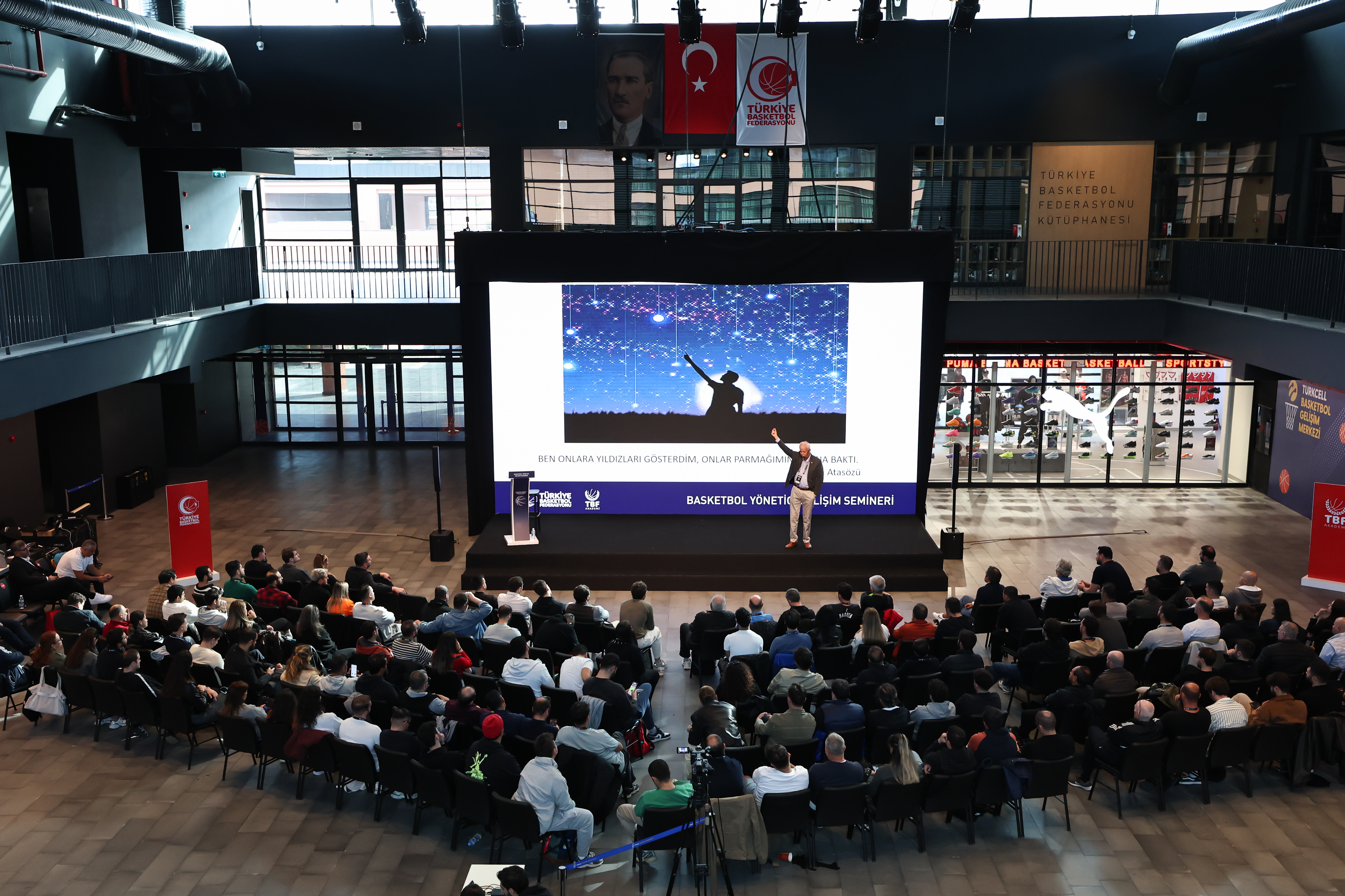 Basketbol Yönetici Gelişim Semineri İstanbul'da Düzenlendi