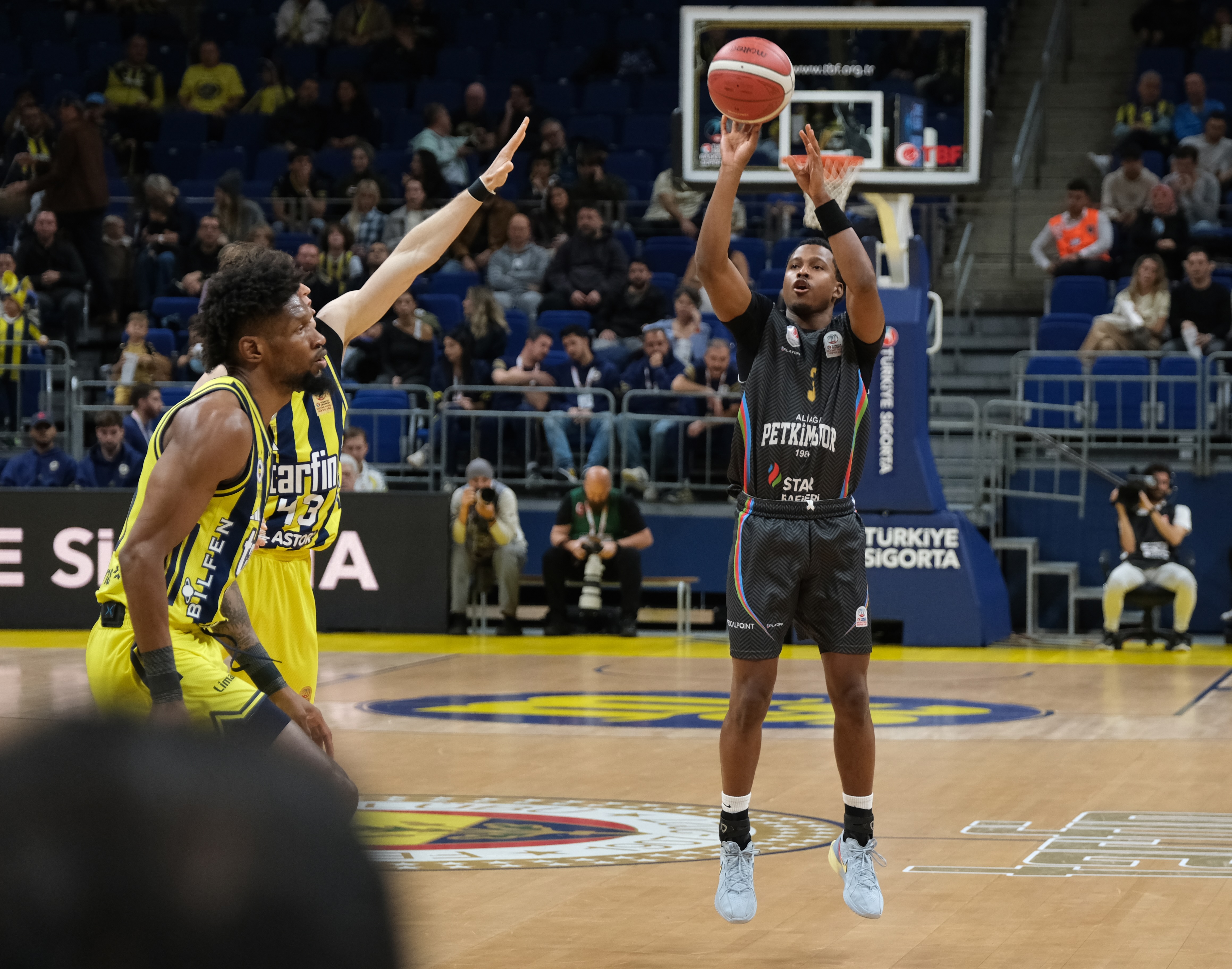 Gallery Image 12