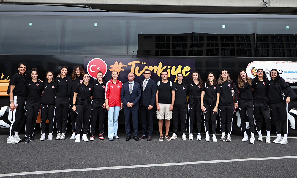 Ay-Yıldızlılarımız Dünya Kupası Öncesi Son Hazırlıkları İçin Berlin'e Ulaştı